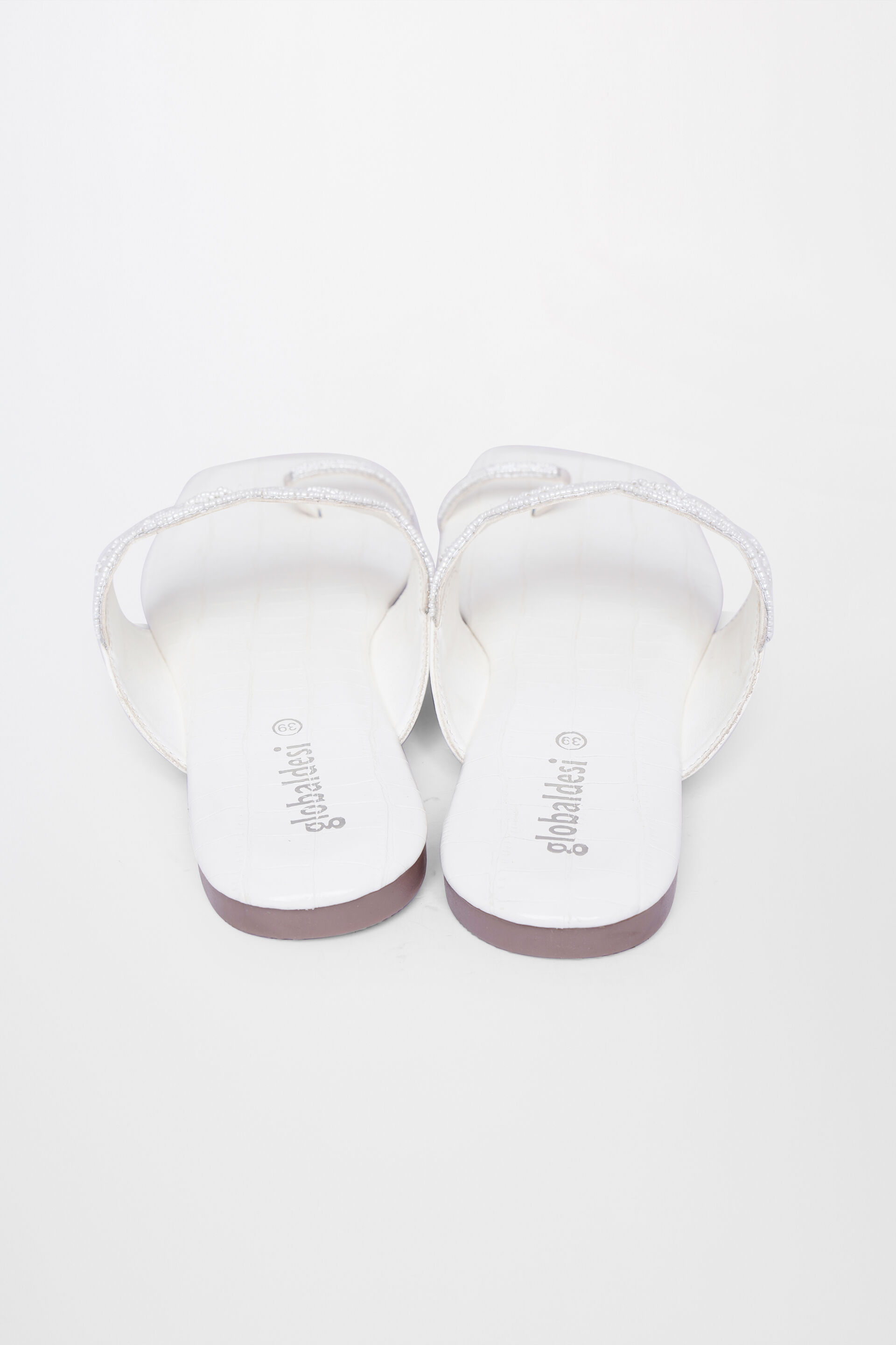 Women Footwear Buy Ethnic Footwear for Women Online Global Desi